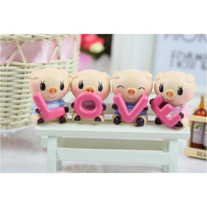 Bộ 4 Tượng Heo Hình Love