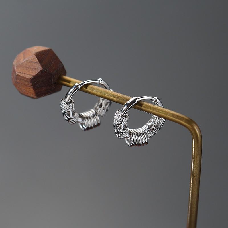 Khuyên tai Hipster 2 nam nữ unisex tròn dạng xỏ  màu bạc đen đơn giản đẹp nhỏ xinh - HT Orn Earring