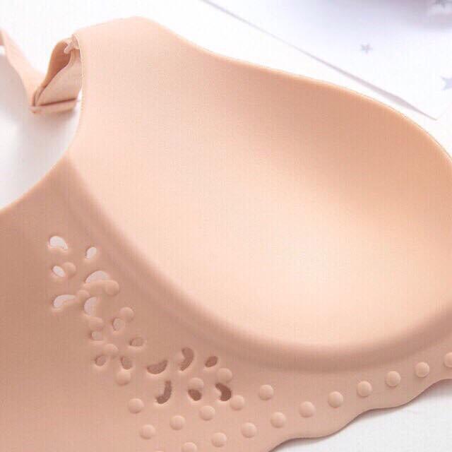 ÁO LÓT ĐÚC HOA KHÔNG GỌNG mã 6819, cực đẹp đệm bàn tay siêu nâng ngực