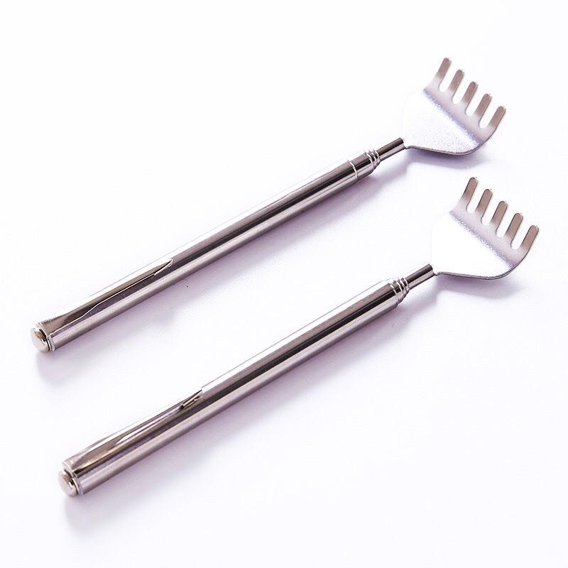 Gãi lưng bằng inox thông minh có thể kéo dài thu ngắn tiện lợi