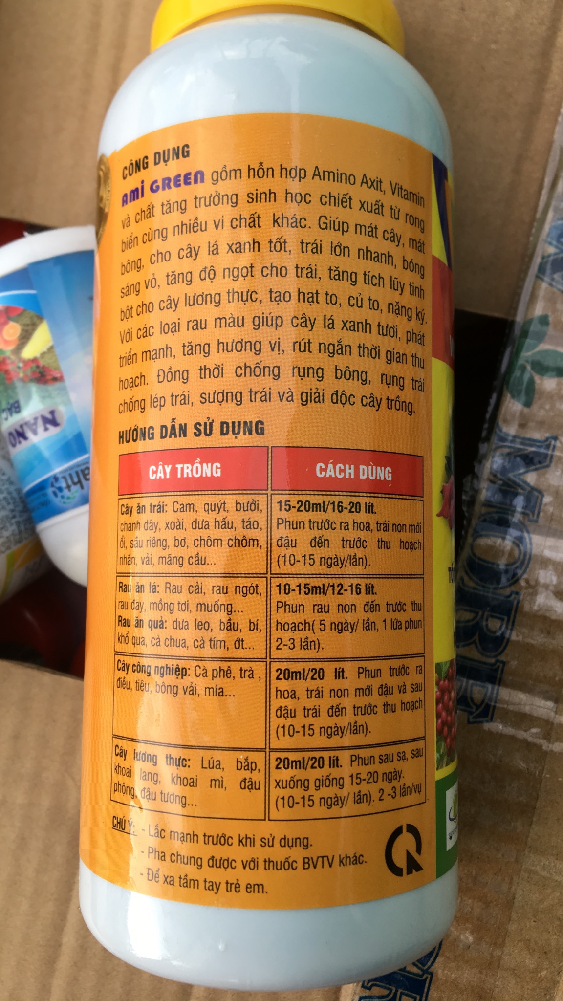 Phân Bón Sinh Học AMI GREEN amino chăm sóc cây trồng lọ 500ml