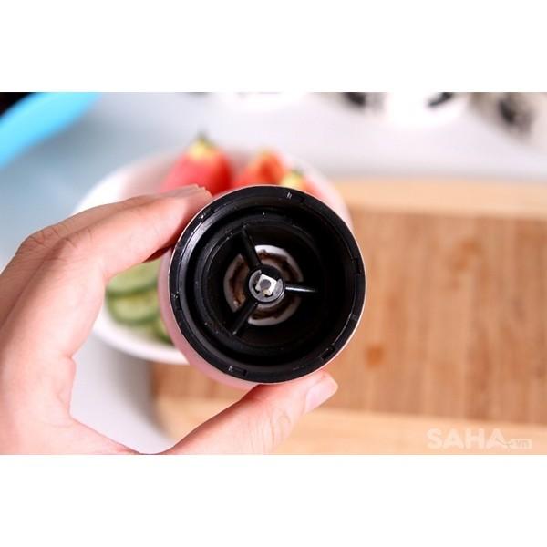 Lọ Hủ xay tiêu cầm tay nhỏ gọn tiện dụng