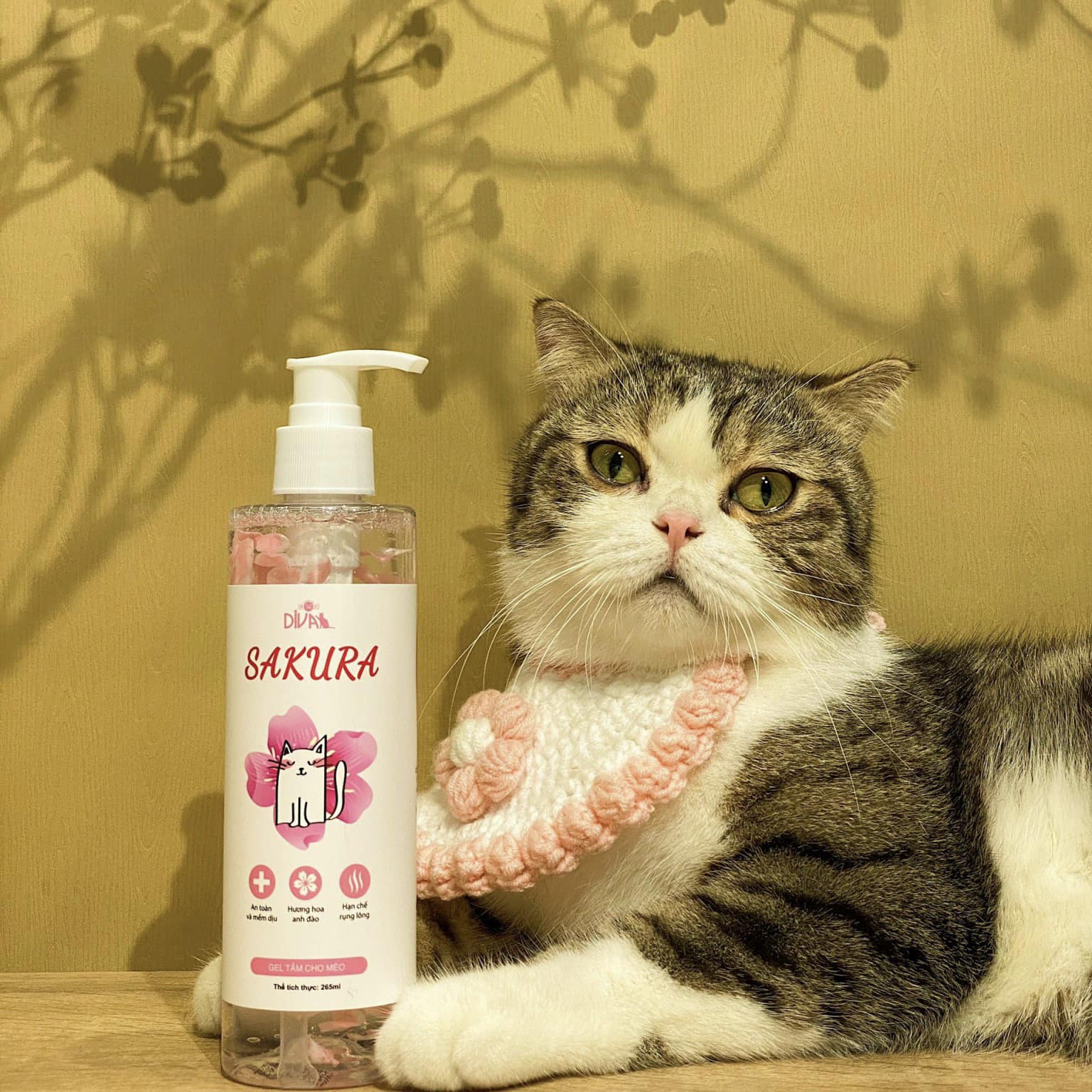 Gel Sữa Tắm Mèo Collagen Cao Cấp Anh Đào Diva Sakura - YonaPetshop
