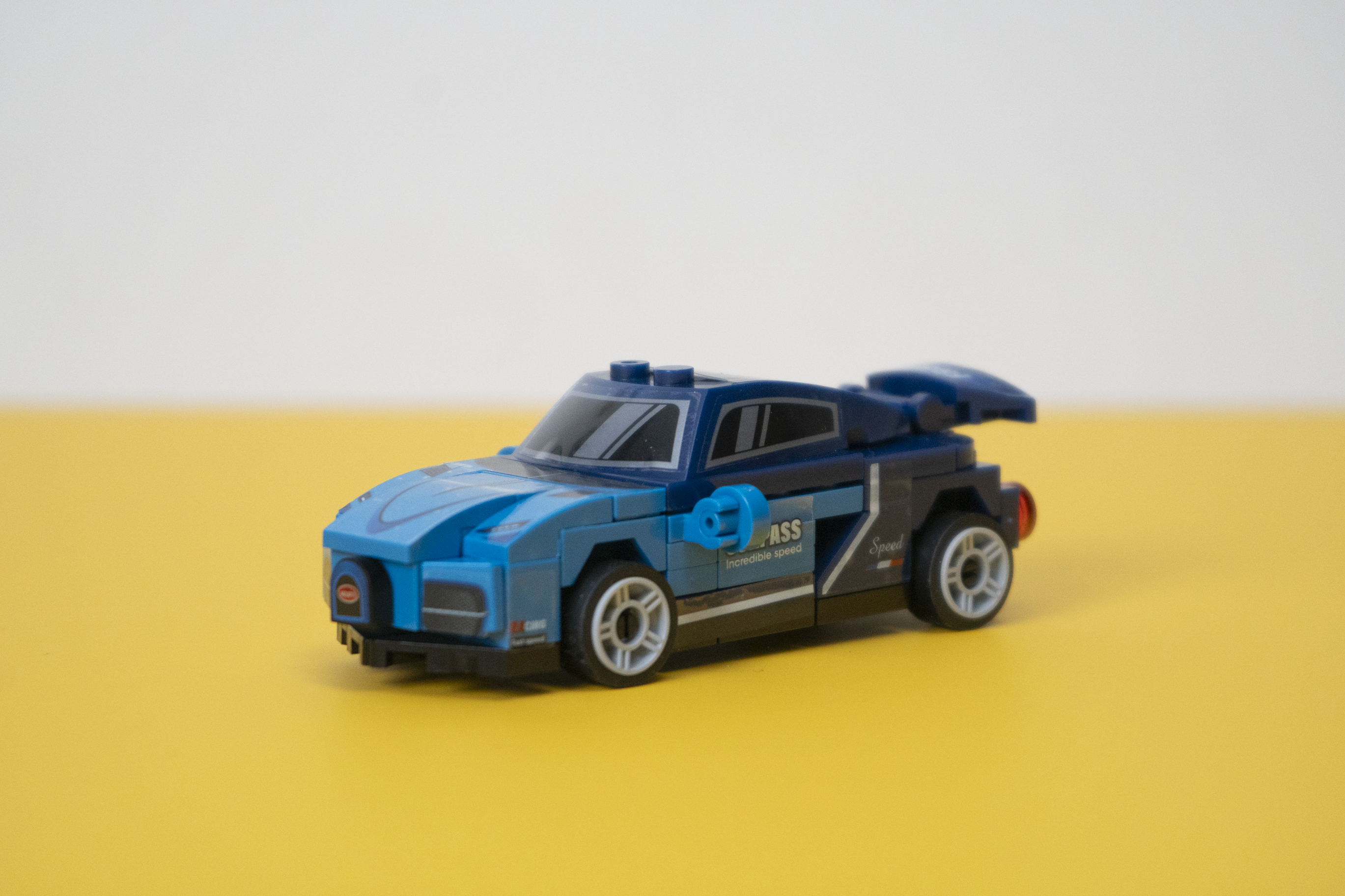 Đồ Chơi Lắp Ráp Xe Đua Chạy Đà - Xanh Dương - Blue Pullback Racing Car - Toys&amp;Joys 9140-1 (64 Mảnh Ghép)