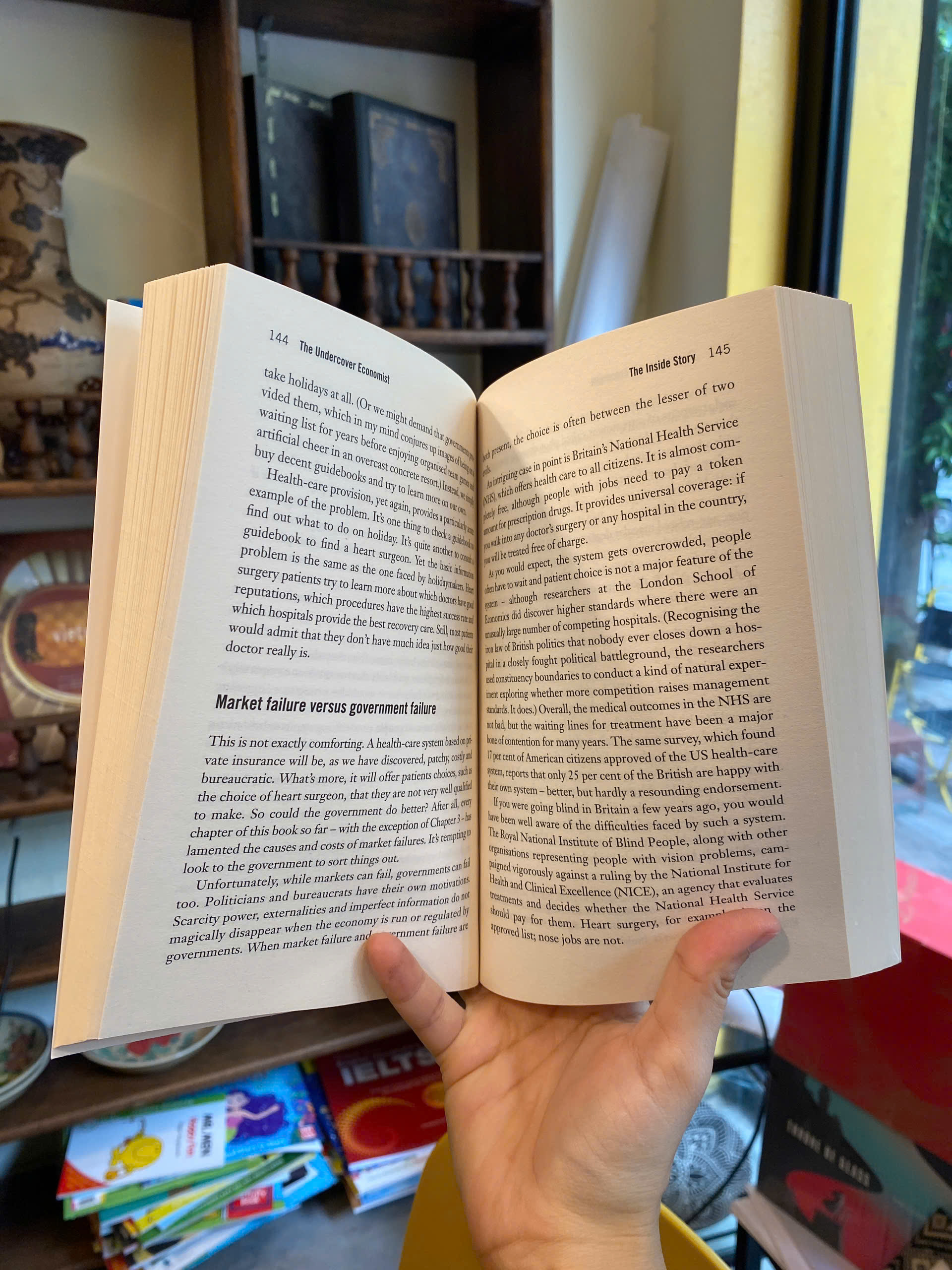 Sách - The Undercover Economist by Tim Harford | Economics & Business / Nonfiction / Ngoại văn