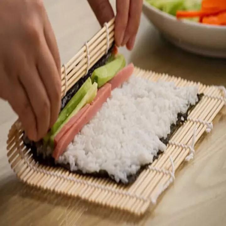 Mành cuộn Sushi bằng tre , cuộn sushi siêu chặt