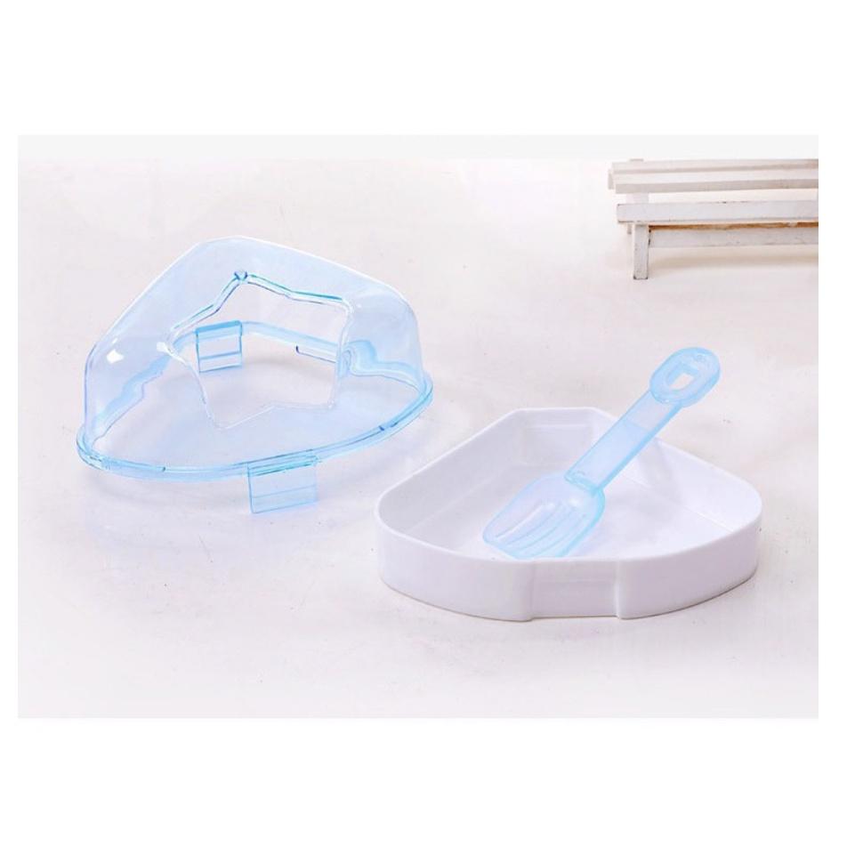 Toilet hamster trong suốt hình sao tạo không gian thoải mái cho thú cưng