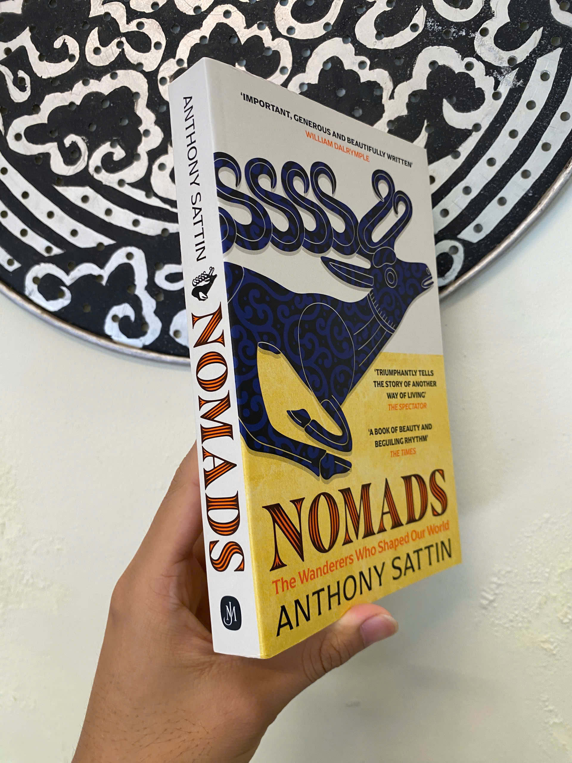 Sách - Nomads: The Wanderers Who Shaped Our World by Anthony Sattin | World History English Book