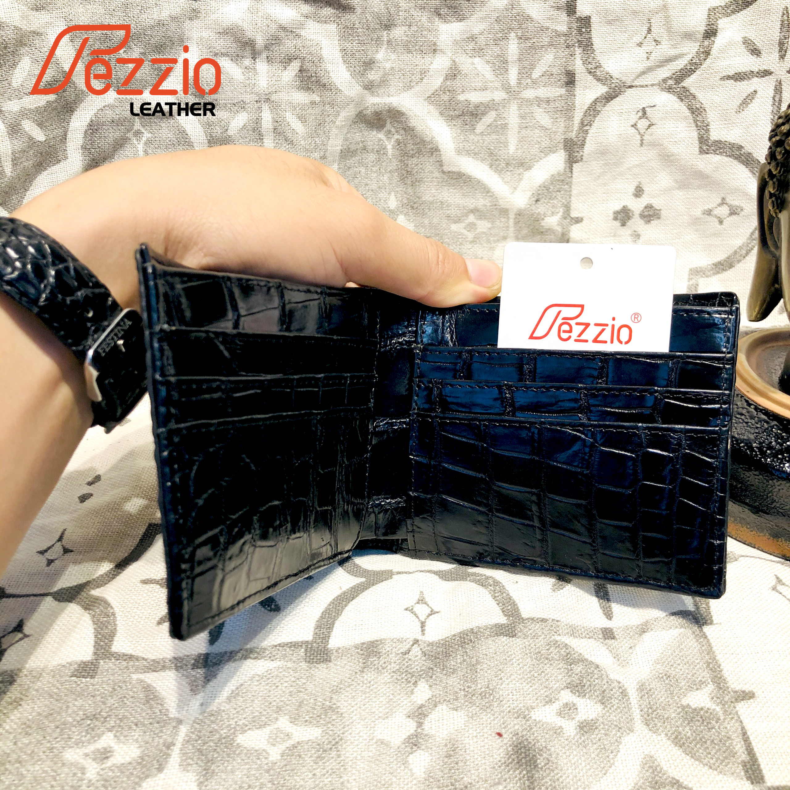 Ví nam da cá sấu 2 mặt thương hiệu Fezzio chính hãng