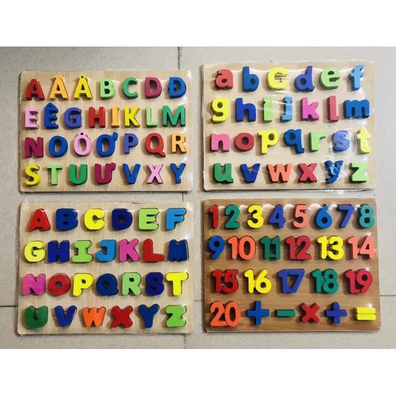 Bảng chữ cái, số và phép tính bằng gỗ in nổi