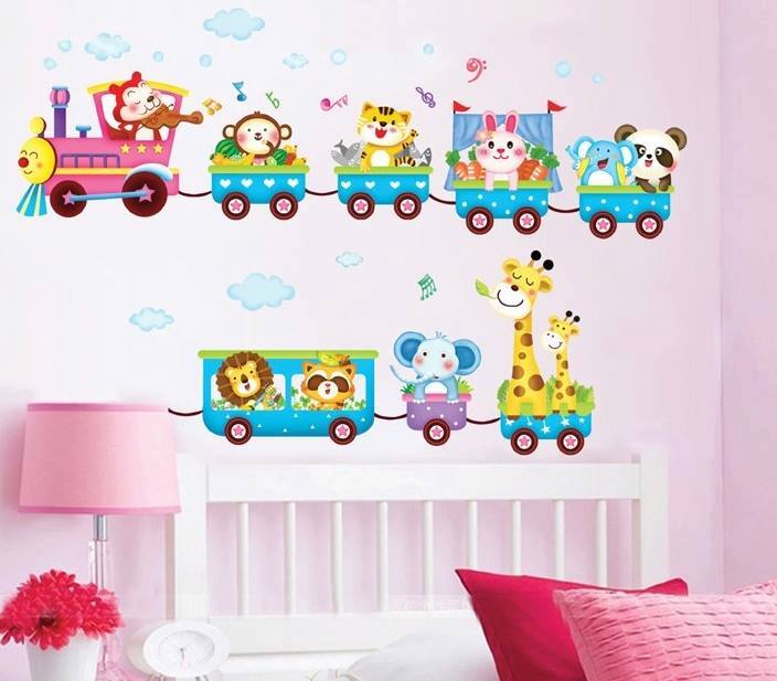 Decal dán tường Thú nhổ cà rốt và đoàn tàu thú - HP176