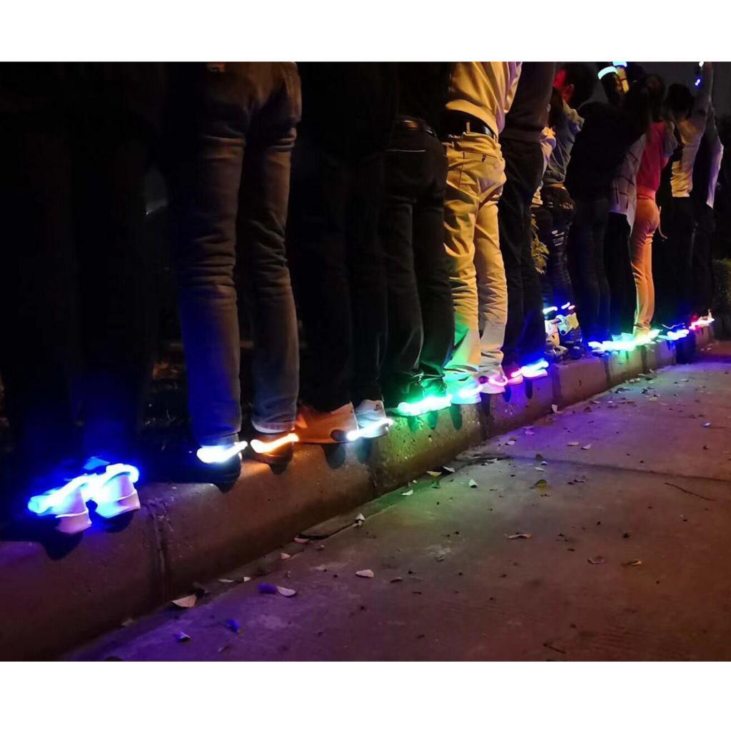 Waterproof Night Running Reflective Gear Flashing LED Shoes Clip Lights for Cycling Jogging Running Camping Outdoor Sports