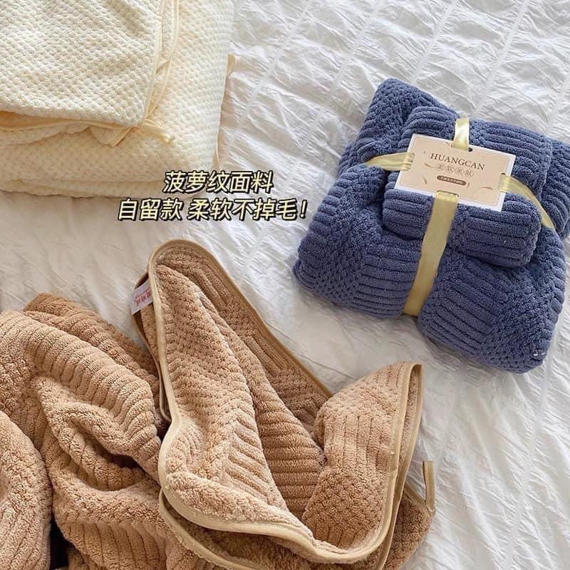Set 2 khăn tắm lông cừu phong cách Hàn Quốc siêu mền mịn thấm hút nước - Combo 2 khăn tắm và khăn mặt cao cấp xuất Hàn