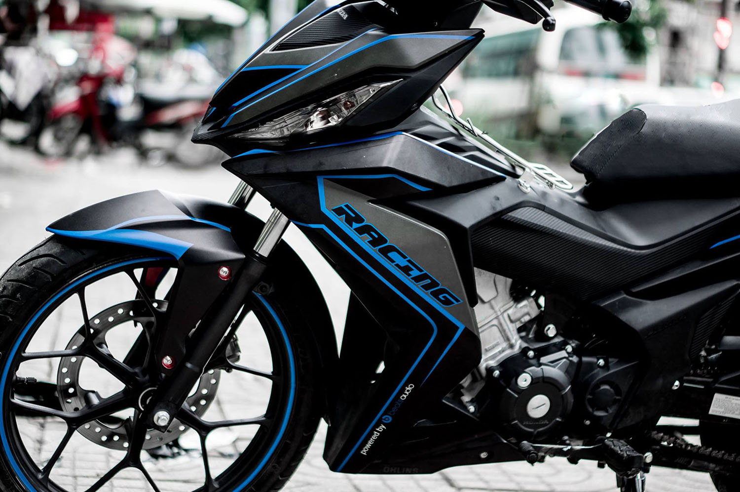Tem trùm Winner 150 Blue Lighting