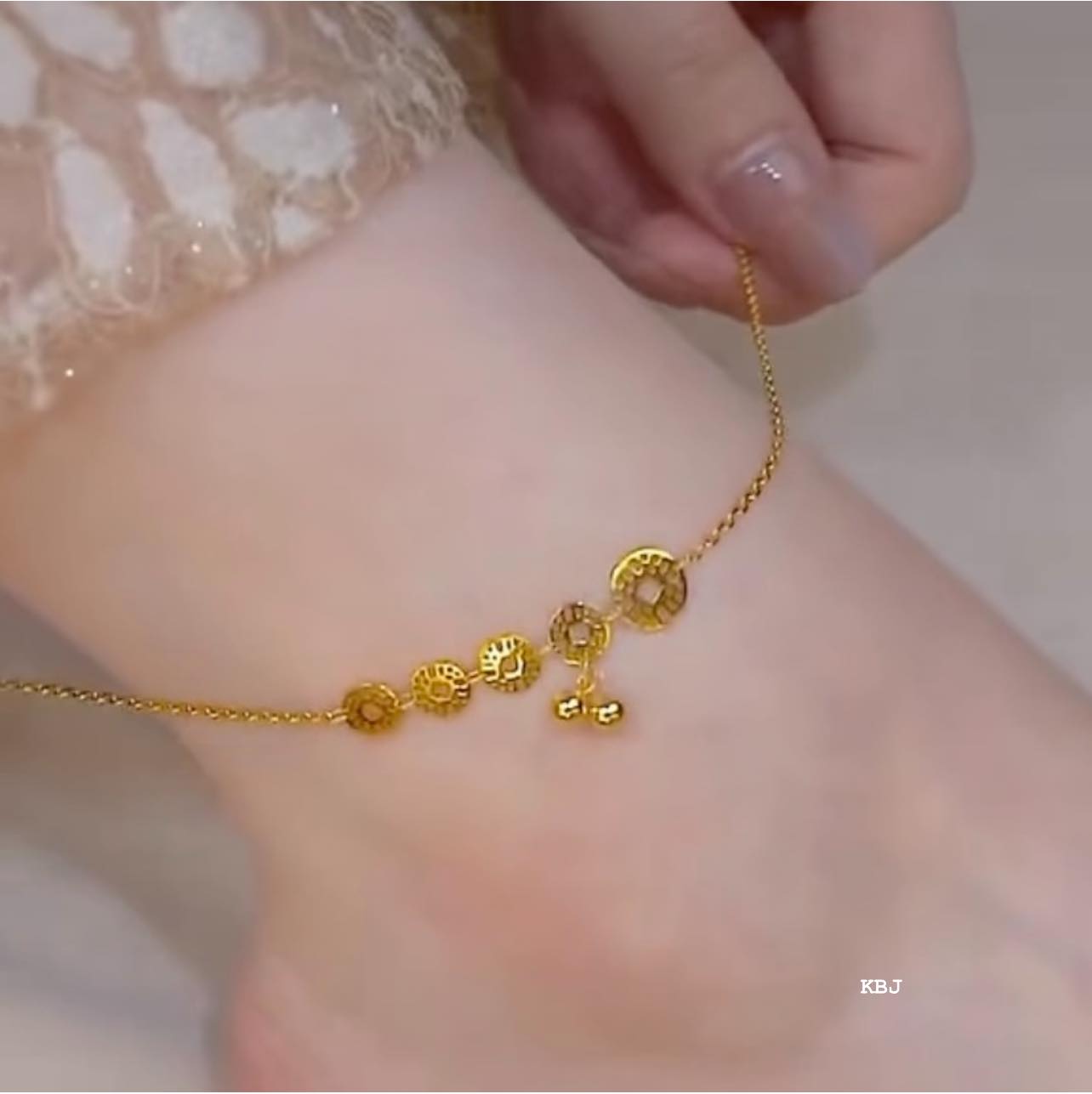 Lắc chân bạc kim tiền xi vàng MS085