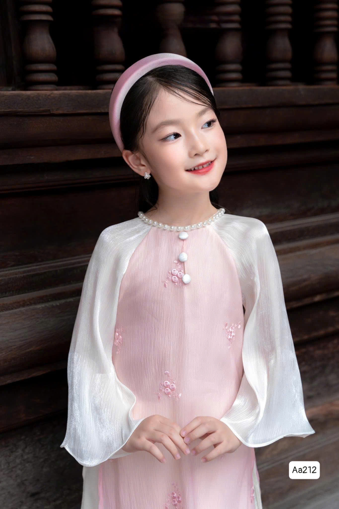 Áo dài cho bé gái mẫu Hoa mùa xuân xinh xắn diện lễ tết năm mới từ 12-45kg hàng thiết kế cao cấp