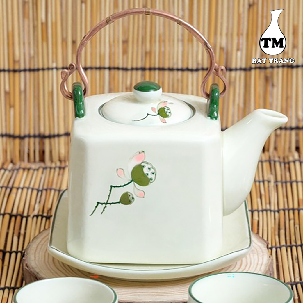 Bộ Ấm Trà Men Kem Họa Tiết Đài Sen Vẽ Tay Thủ Công Dáng Ấm Vuông Xưởng Gốm TM Bát Tràng