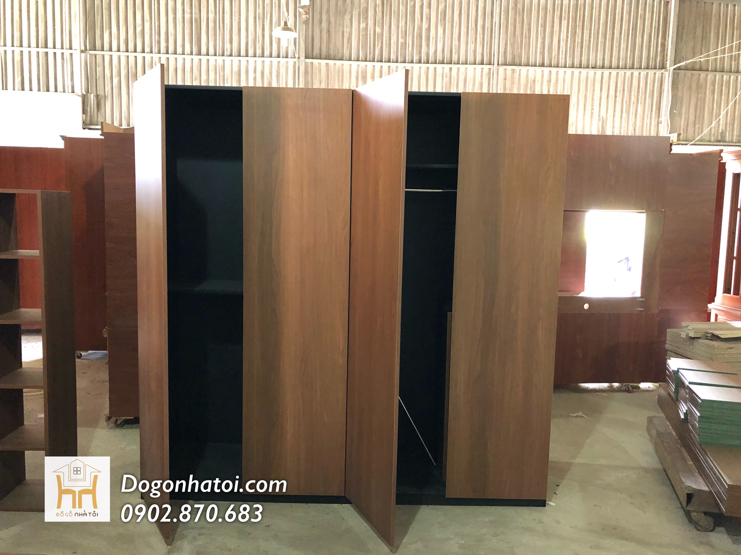 Tủ quần áo vân gỗ óc chó 4 Cánh - TA204 - Đồ Gỗ Nhà Tôi.