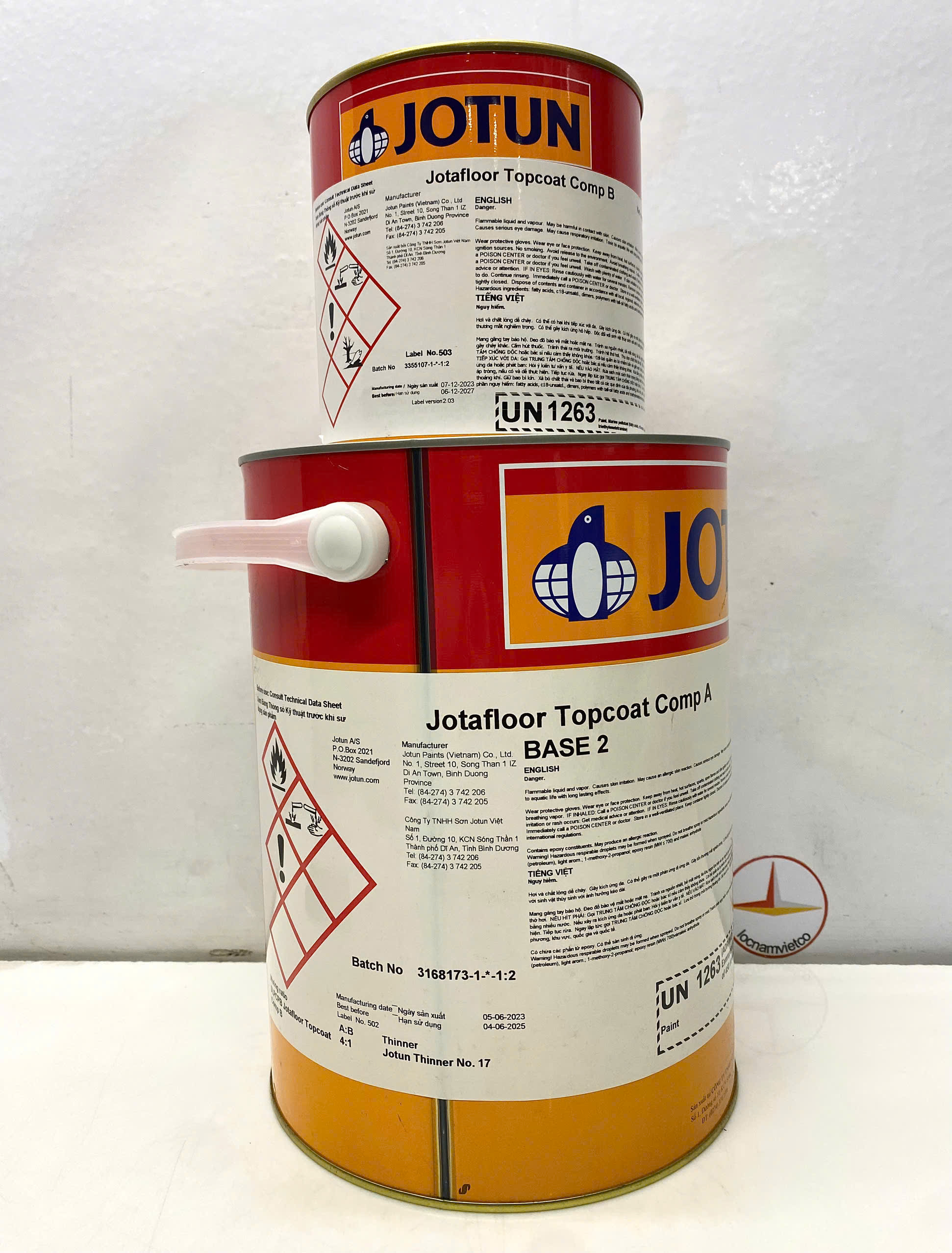 Sơn sàn bê tông epoxy Jotun Jotafloor Topcoat Base 2 màu Grey 0456 (Xám) _ 5L/bộ