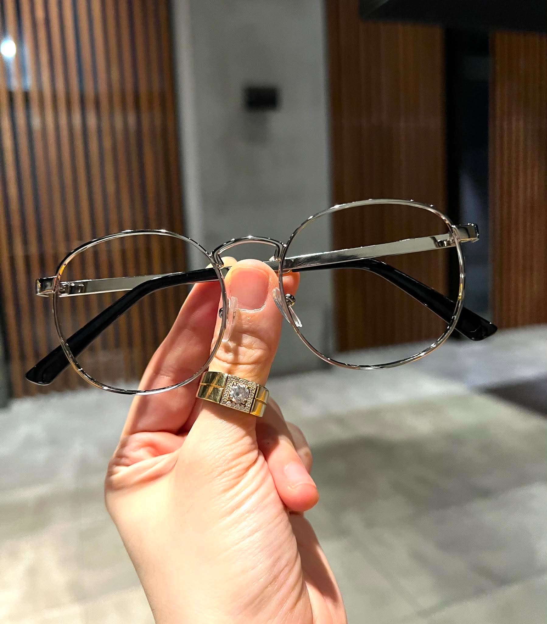 Kính mắt nam nữ vintage dáng tròn kim loại bản dày chắc chắn
