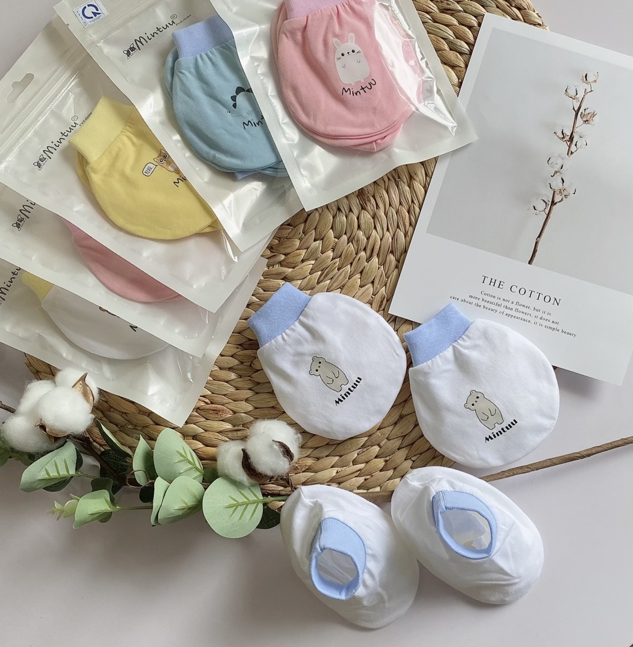 Bao tay bao  chân sơ sinh cổ bo thương hiệu MINTUU FIRST CHOICE, chất liệu vải 100% cotton 4 chiều