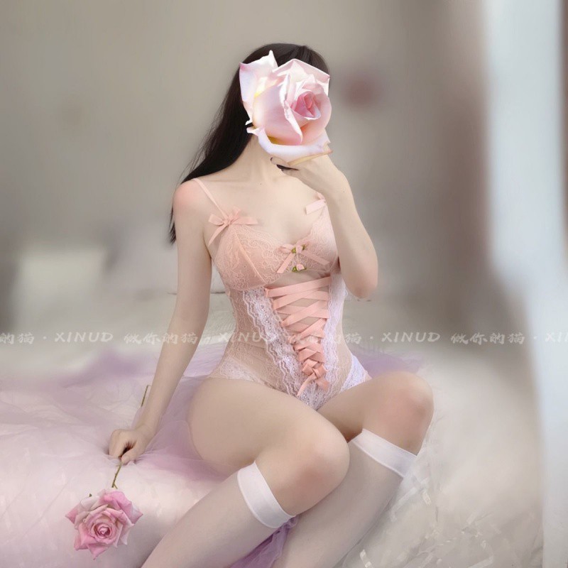 Đồ ngủ Sexy Jumpsuit họa tiết phía trước đính hoa gợi cảm