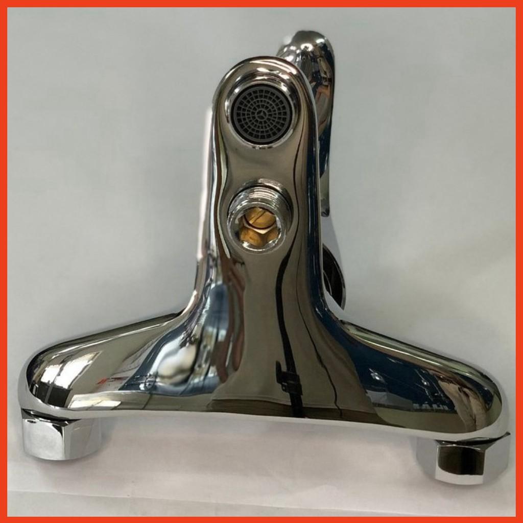 Sen tắm nóng lạnh Clever 2216