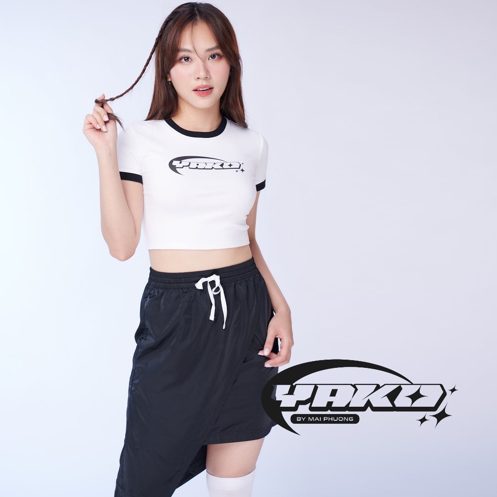 Áo Croptop Yako màu đen thuộc YAKO by MAI PHUONG - Áo Thun YAKO