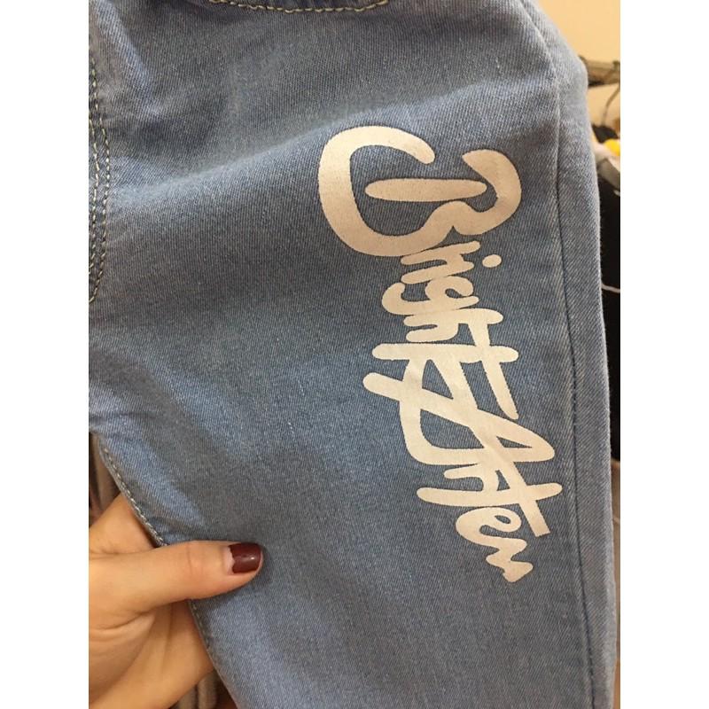 Quần jeans giấy cho bé