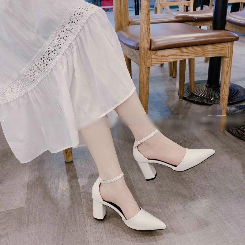 Giầy cao gót 7 phân, bọc gót kín mũi, dây gài, chất đẹp