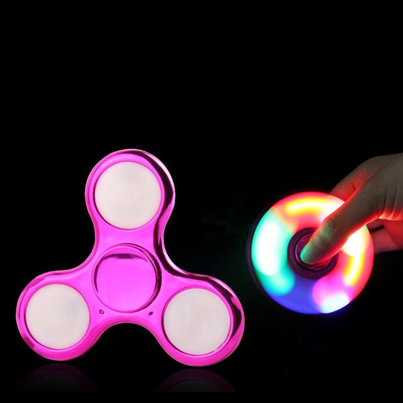 Con quay spinner phát sáng đèn LED 18 kiểu con quay spinner đèn Led độc đáo giá rẻ