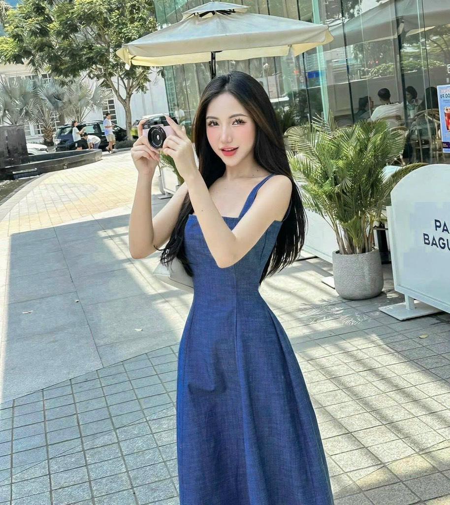 Đầm xòe jeans cúp ngực dáng dài