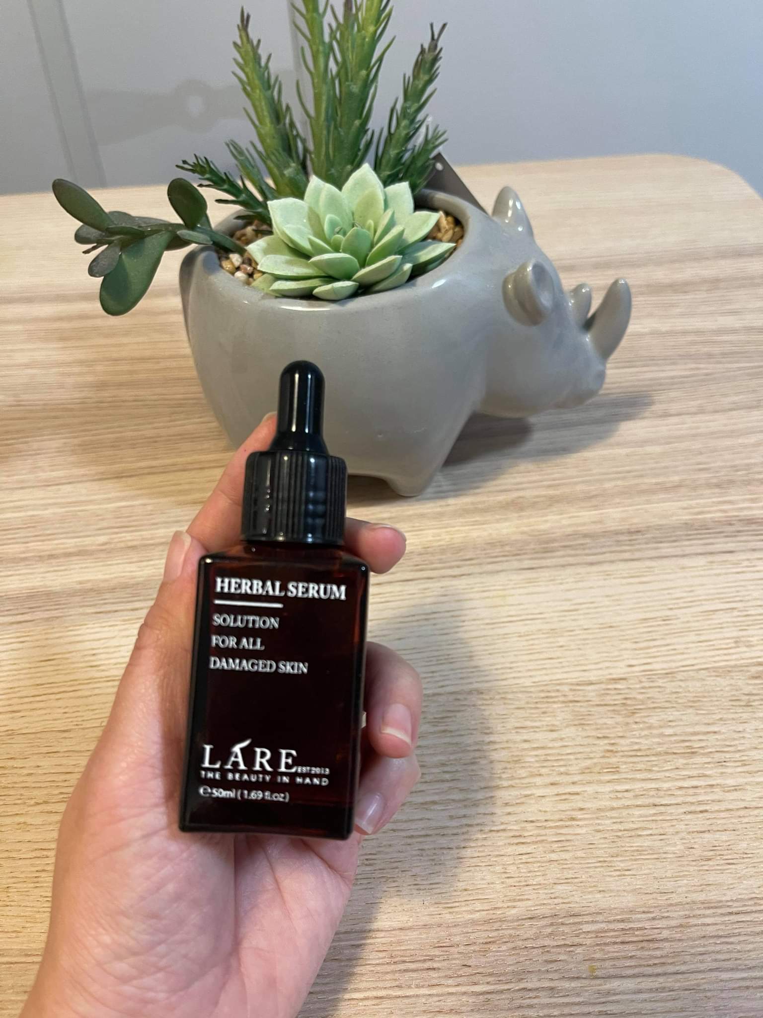 SERUM THẢO MỘC NGỪA MỤN HERBAL SERUM LÁRE (THANH DƯỢC) 40ML