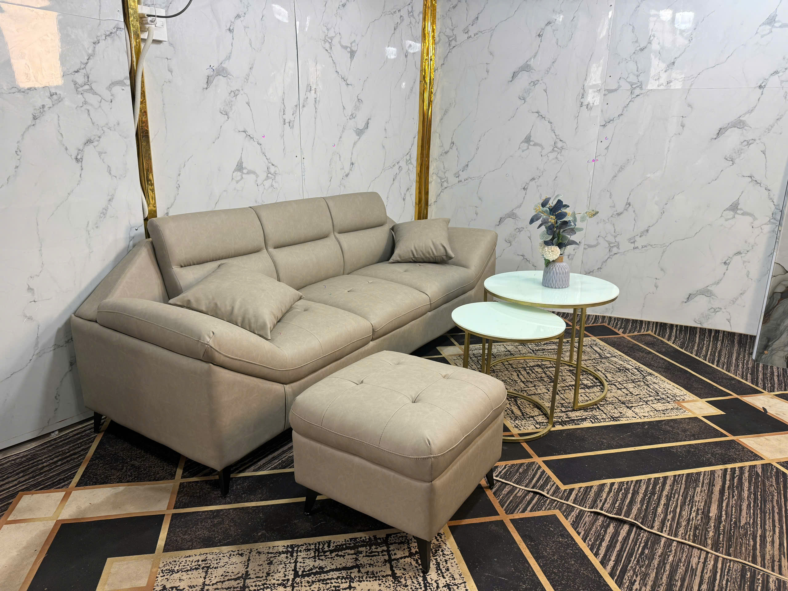 Sofa băng thuyền Tundo kèm đôn và bàn