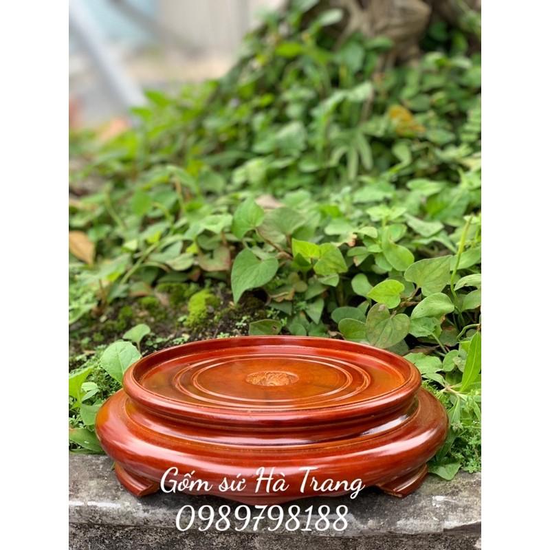 Chân đế gỗ