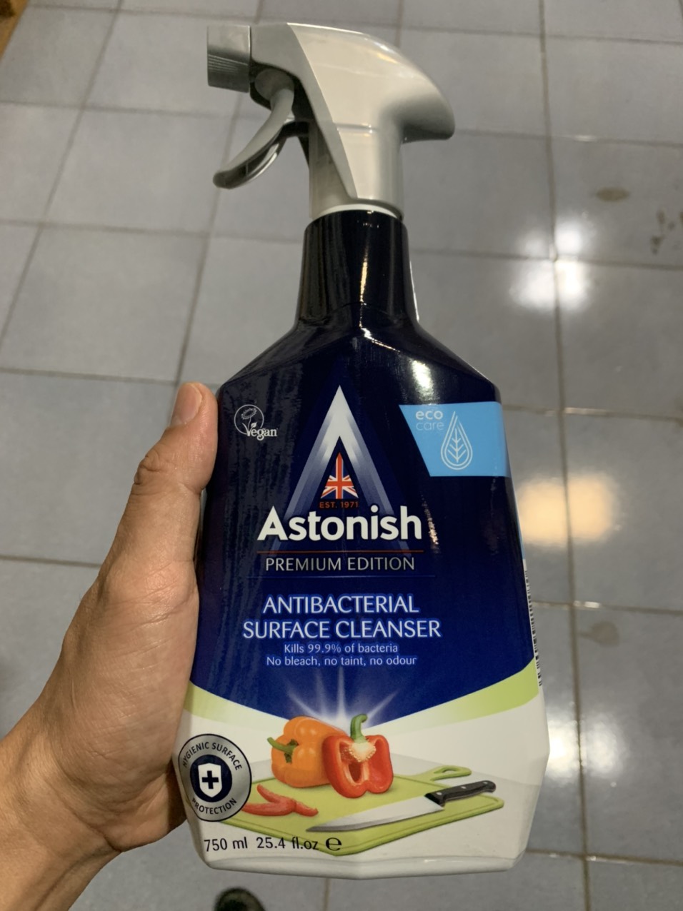 Bình xịt vệ sinh dụng cụ bếp Astonish C6700 750ml