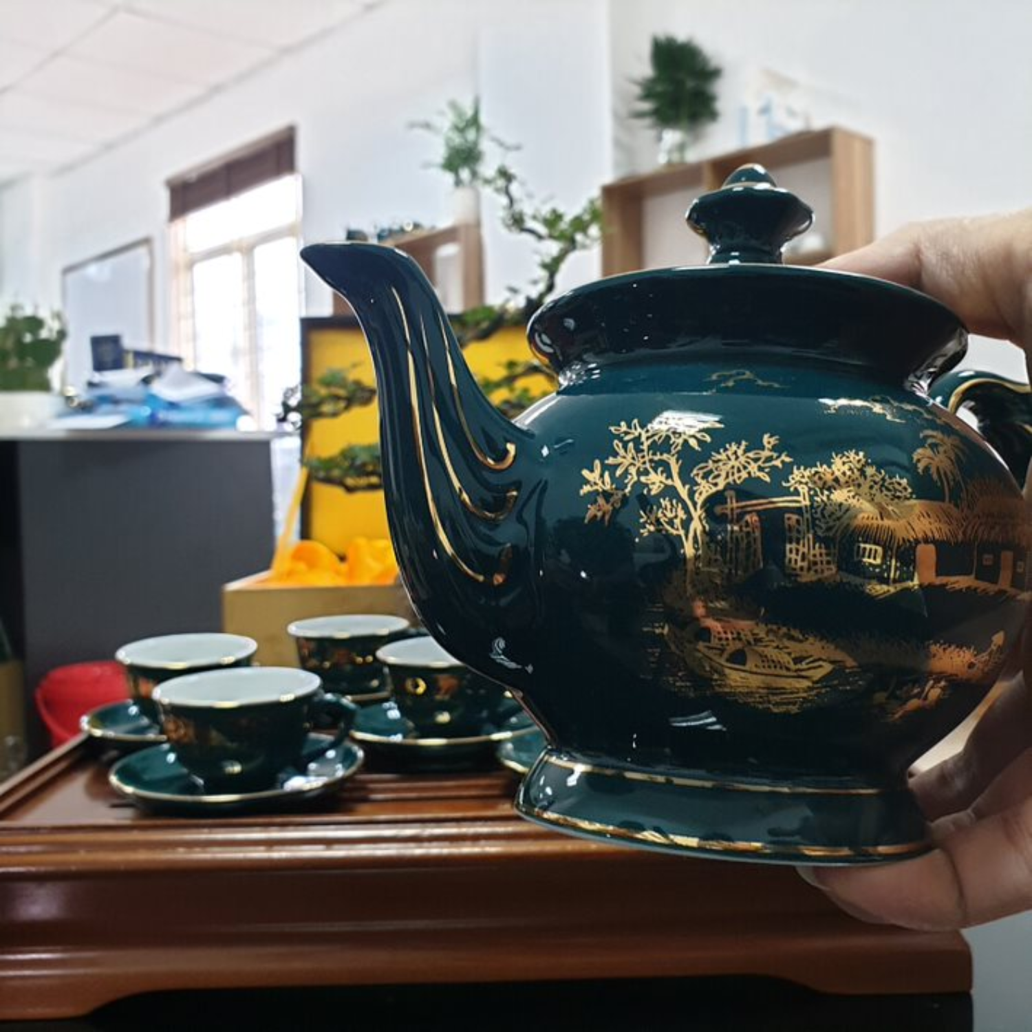 Bộ ấm chén uống trà cao cấp , bộ ấm trà Bát Tràng - hào gia phú qúy