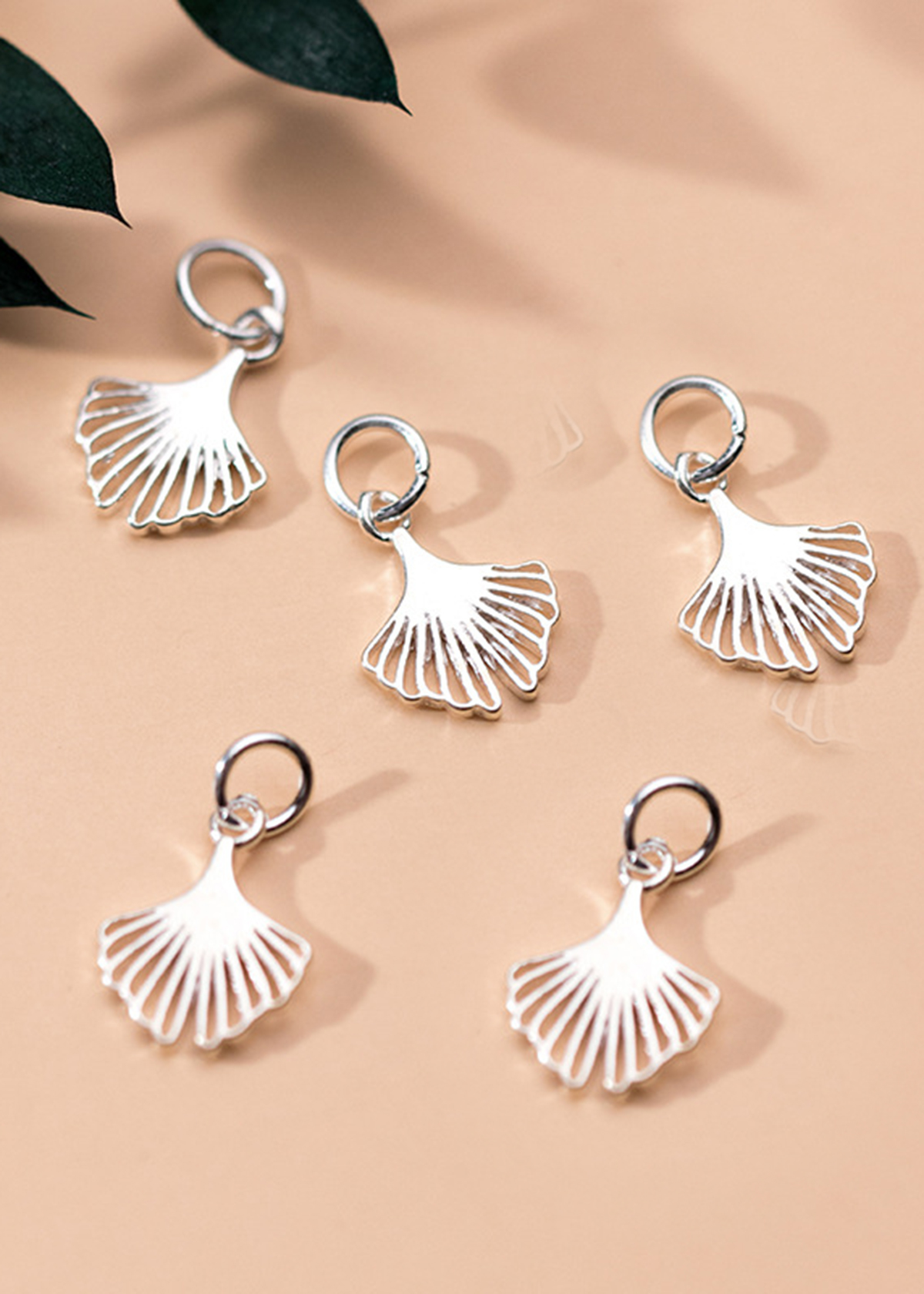 Combo 5 cái charm bạc hình đuôi cá treo - Ngọc Quý Gemstones
