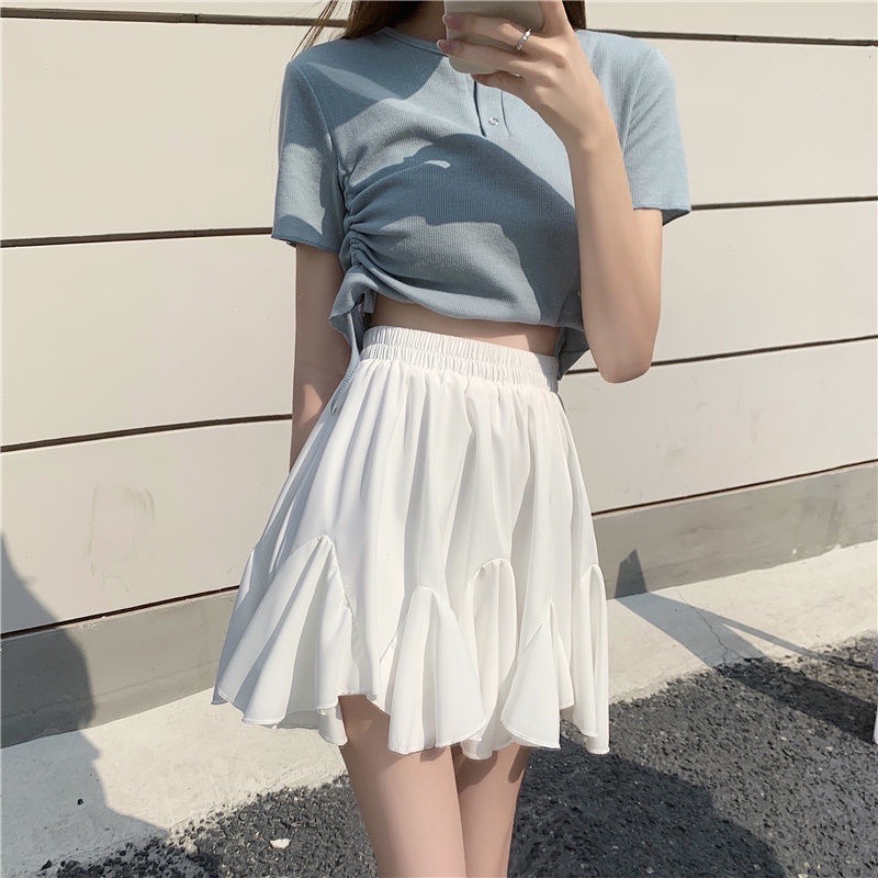 CHÂN VÁY TRẮNG XOÈ HOTTREND