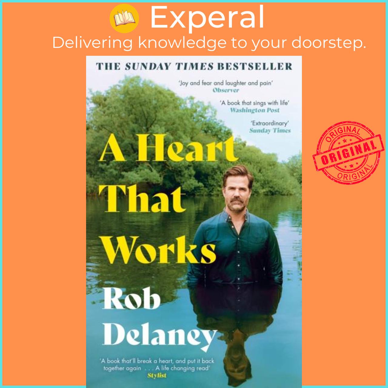 Sách - A Heart That Works - THE SUNDAY TIMES BESTSELLER by Rob Delaney (UK edition, paperback)