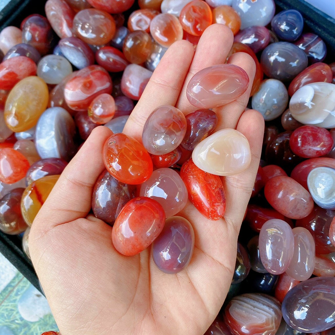 Đá mã não phong thủy dạng sỏi