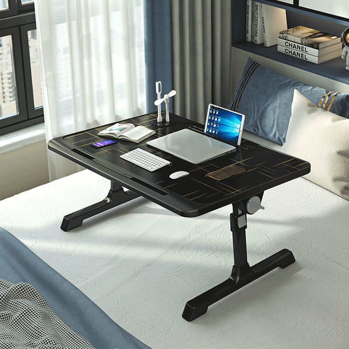 Bàn làm việc ngồi giường màu đen mẫu cao cấp, bàn gấp ngồi giường Full, ngăn kéo, USB, giá sách, khe cắm thẻ KO126