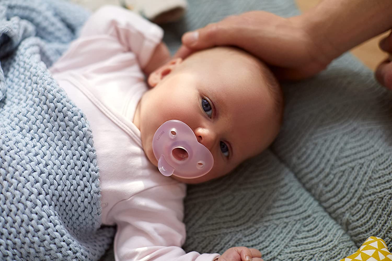 Núm ti Philips Avent SCF099/21-SCF099/22 cho bé 0 - 6 tháng, vỉ 2 cái