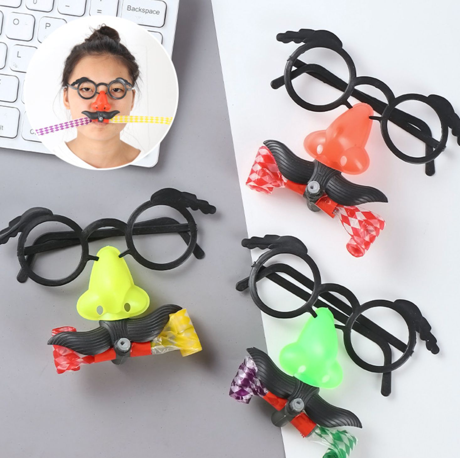 Bộ kính hoá trang kèm râu giả và còi - Bộ hoá trang lễ hội độc đáo cho bé - ngẫu nhiên