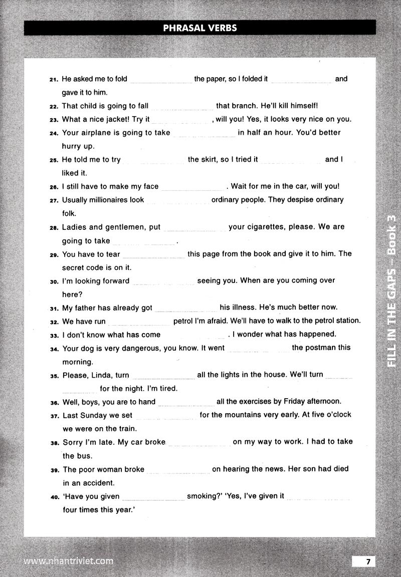 Fill In The Gaps - Book 3 (Không CD)