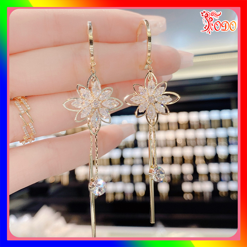 Bông tai nữ thời trang kiểu dáng lấp lánh phong cách cá tính thích hợp đi dạo XL658  - [Thời Trang ToDo]