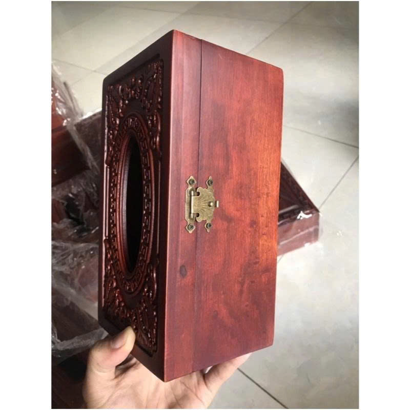Hộp Đựng Khăn Giấy Gỗ Hương Cao Cấp Hình Chữ Nhật Chạm Khắc Tinh Sảo Kích Thước 22cmx12cmx10cm , Chất Liệu 100% Hạt Gỗ Hương Tự Nhiên Sang Trọng