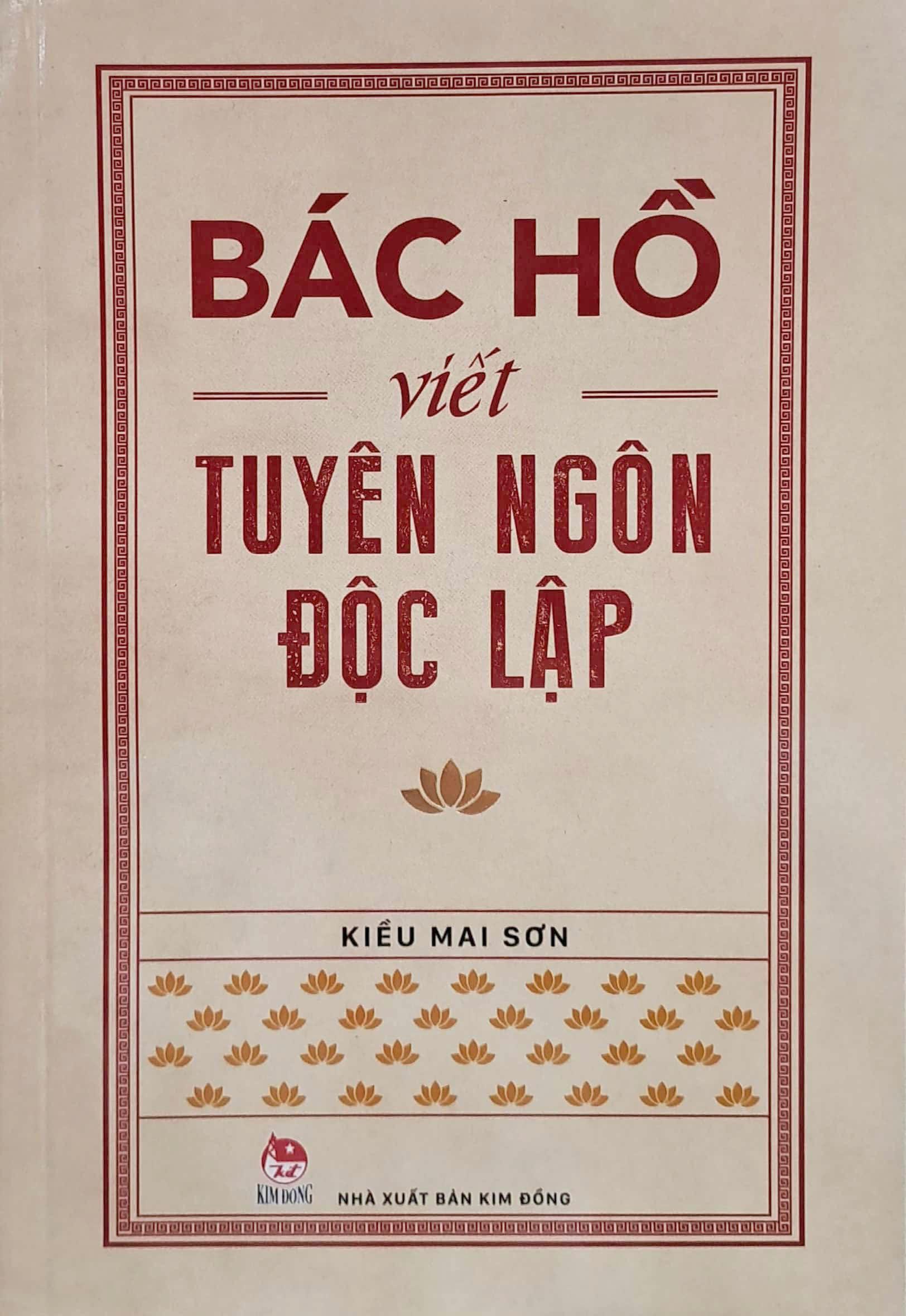 Bác Hồ Viết Tuyên Ngôn Độc Lập