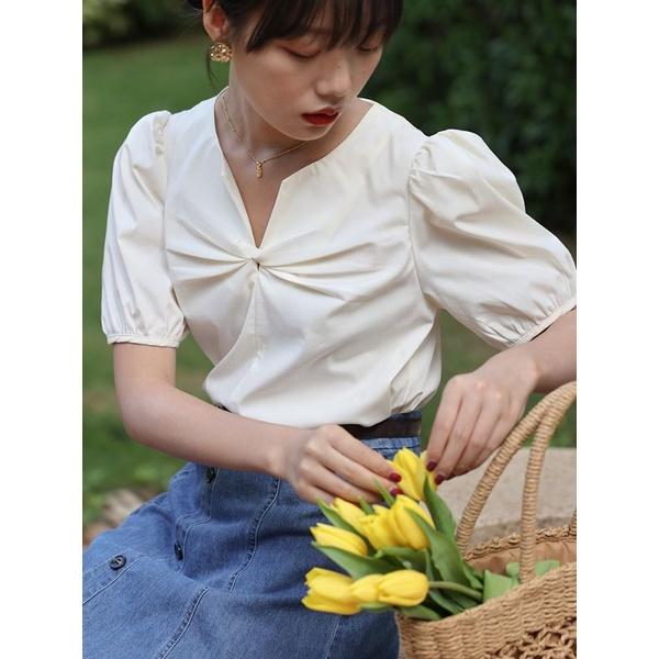 Áo sơ mi thiết kế xoắn ngực tay bồng
