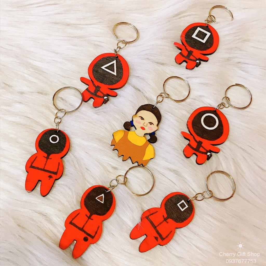 Móc Khóa Thiết Kế Hình Nhân Vật Squid Game Sáng Tạo Trang Trí Chìa Khóa Xe Hơi Balo